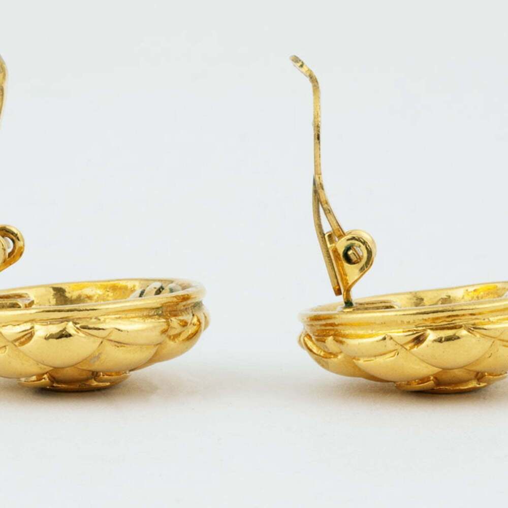 CHANEL Authentic Gold Earrings - Picture 5 of 11